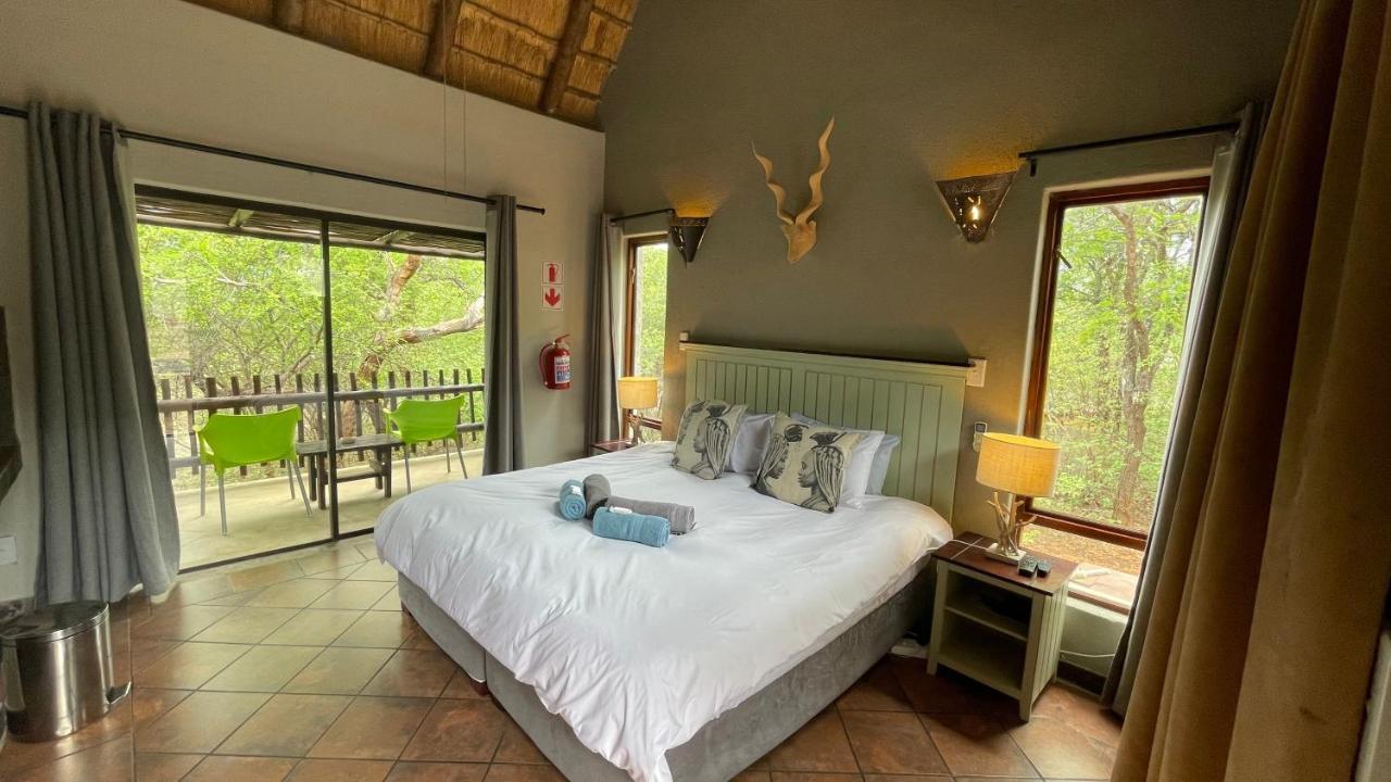 Ujabule Lodge Hoedspruit Eksteriør billede