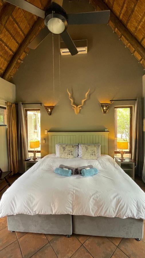 Ujabule Lodge Hoedspruit Eksteriør billede