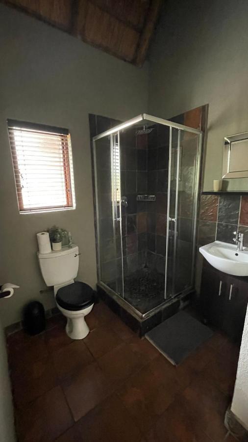 Ujabule Lodge Hoedspruit Eksteriør billede